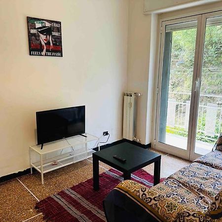 Entire 3 Bed Rooms Apartment,Centrum Génova Exterior foto